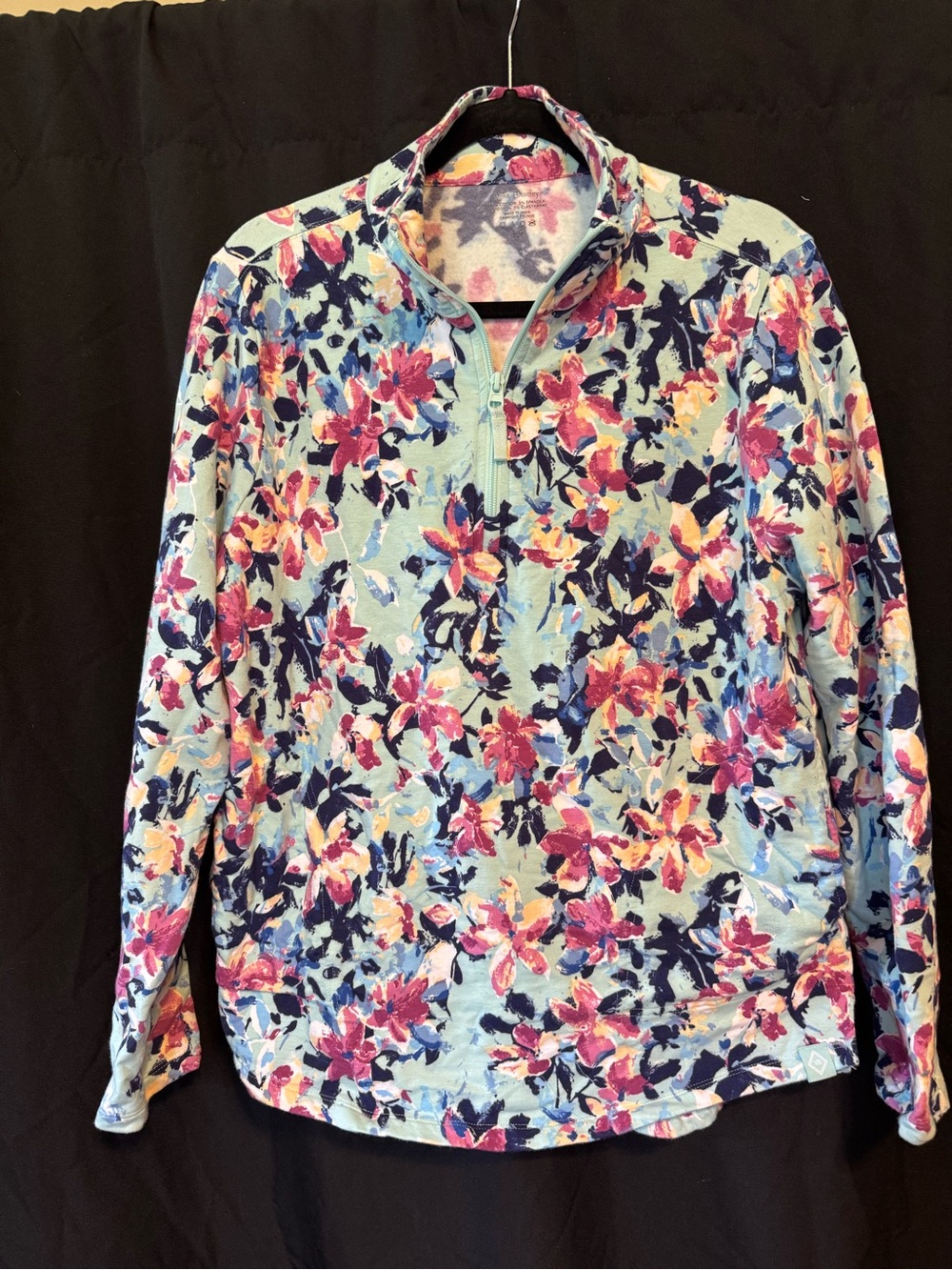 Vera Bradley Sweatshirt